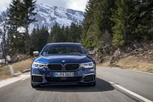 BMW M550i xDrive e 530e iPerformance