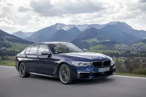 BMW M550i xDrive e 530e iPerformance