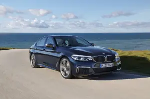 BMW M550i xDrive MY 2017