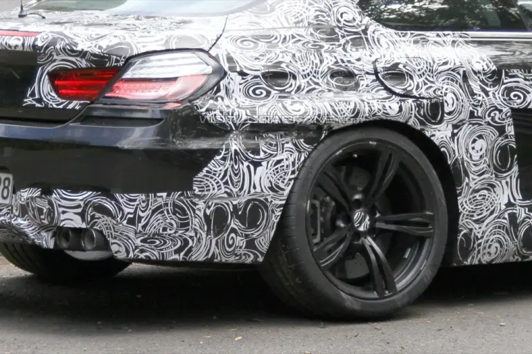 BMW M6 Coupé 2012 - Incidente durante test - 7