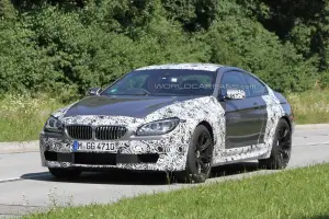 BMW M6 Coupé foto spia luglio 2011 - 2