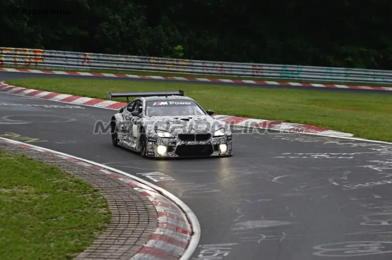 BMW M6 GT3 - Foto spia 19-08-2015 - 2