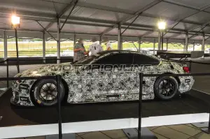 BMW M6 GT3 - Foto spia 28-07-2015