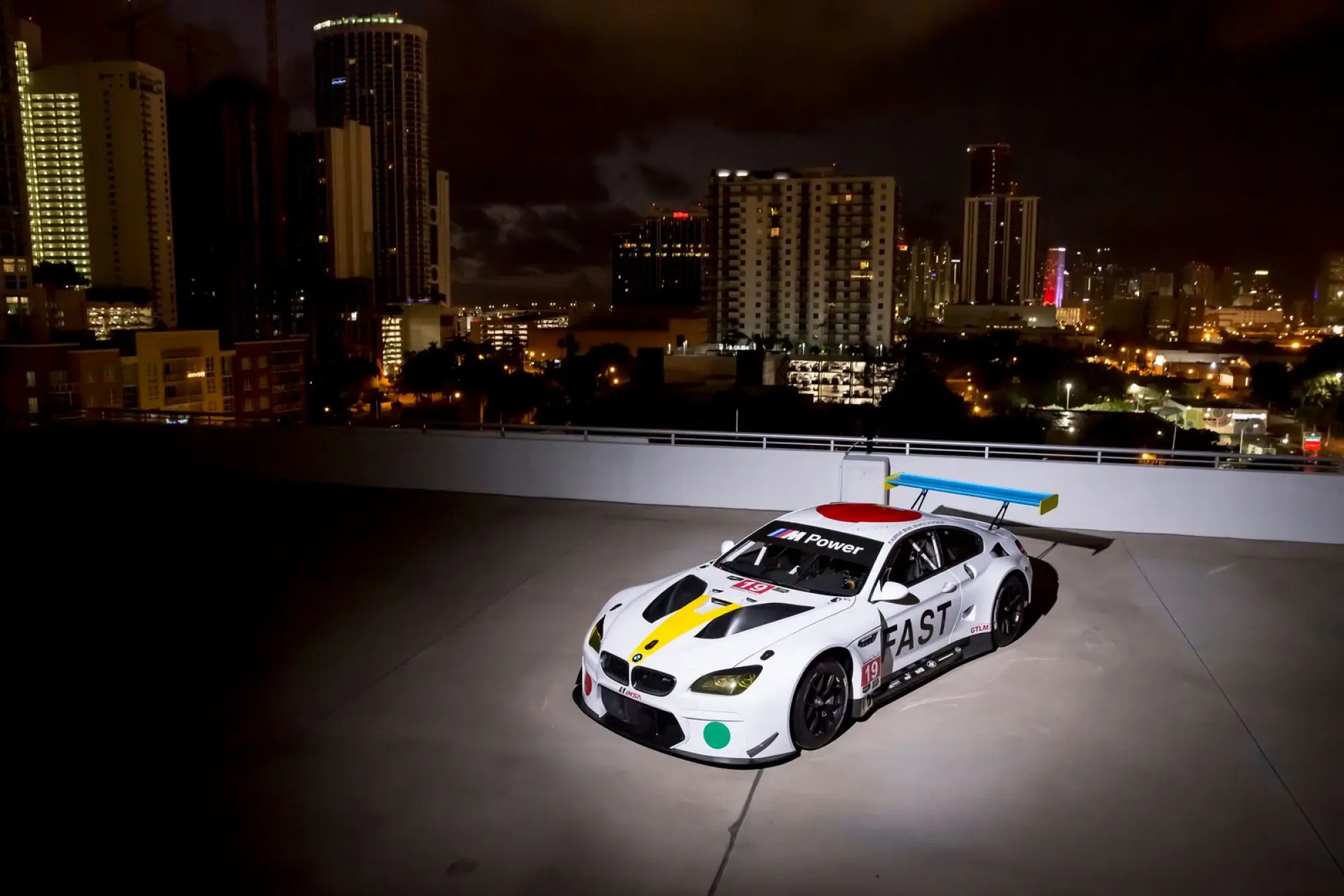 BMW M6 GTLM, 19^ Art Car - 17