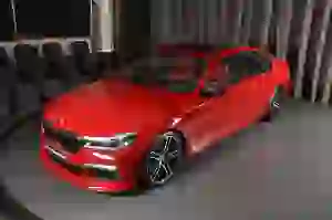 BMW M760Li Imola Red