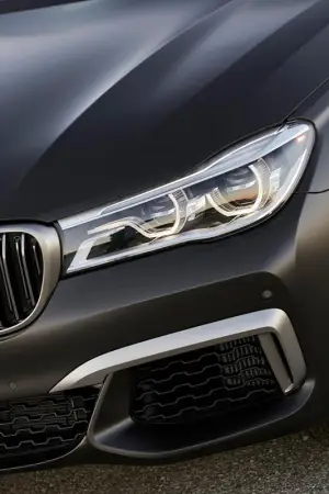 BMW M760Li xDrive - 114