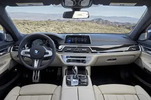 BMW M760Li xDrive