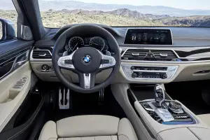 BMW M760Li xDrive