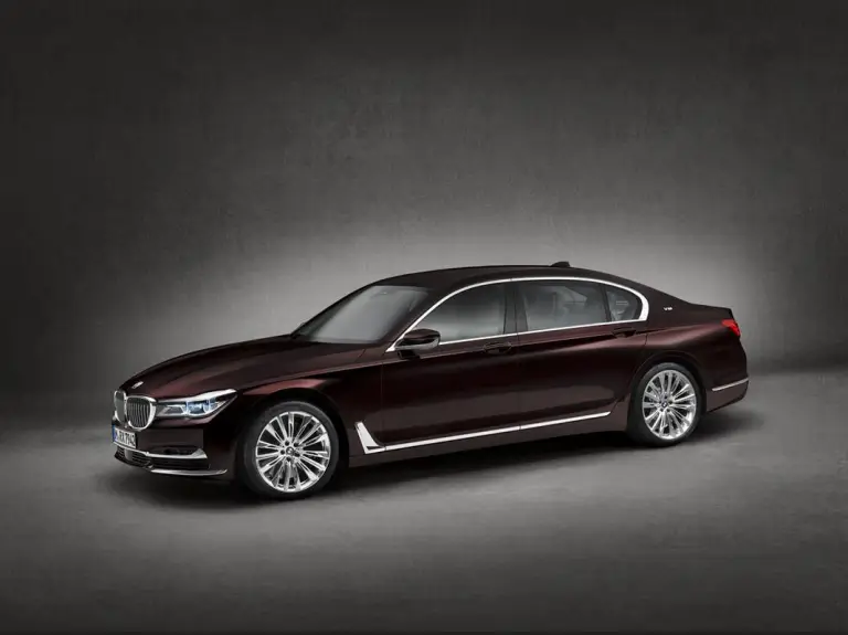 BMW M760Li xDrive - 15