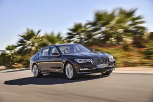 BMW M760Li xDrive - 174