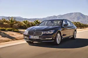 BMW M760Li xDrive - 177