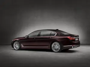 BMW M760Li xDrive - 17