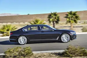 BMW M760Li xDrive - 181