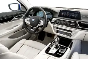 BMW M760Li xDrive