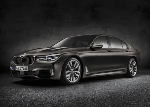 BMW M760Li xDrive - 1