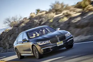 BMW M760Li xDrive - 36