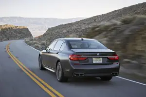 BMW M760Li xDrive