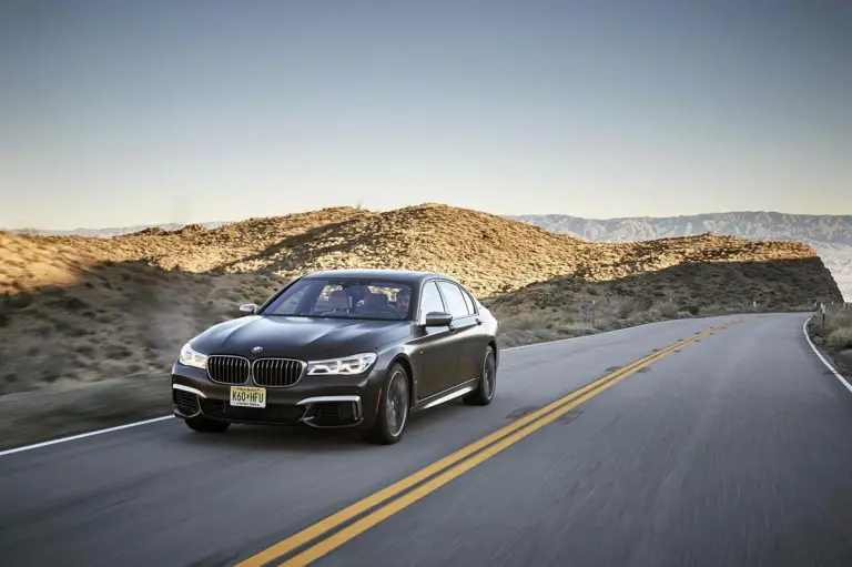 BMW M760Li xDrive - 43