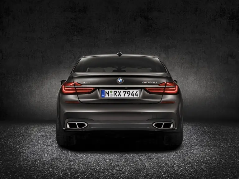 BMW M760Li xDrive - 4