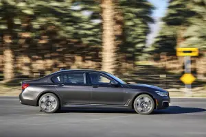 BMW M760Li xDrive - 61