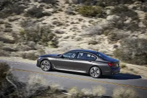 BMW M760Li xDrive