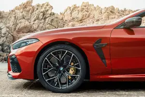 BMW M8 2020 - 19