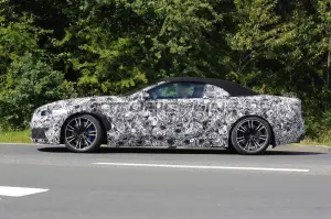 BMW M8 Convertible - Foto spia 23-08-2017