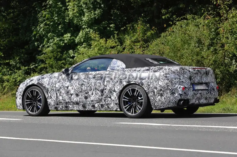 BMW M8 Convertible - Foto spia 23-08-2017 - 6