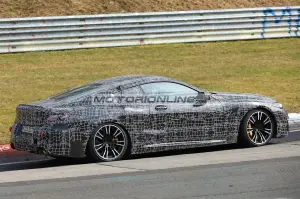 BMW M8 foto spia 29-3-2018