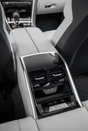 BMW M8 Gran Coupe 2020 - 19