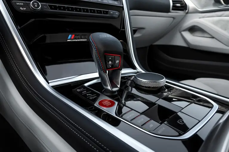 BMW M8 Gran Coupe 2020 - 43