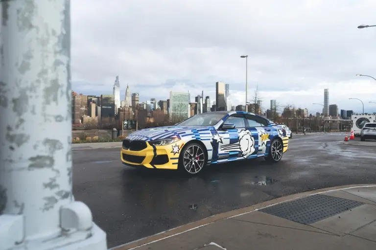 BMW M850i xDrive Gran Coupe x Jeff Koons - Foto - 7