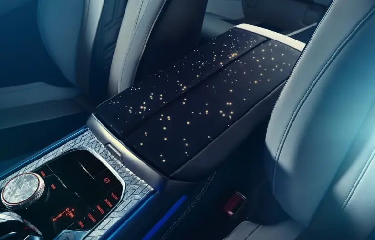 BMW M850i xDrive Sky Night  - 11