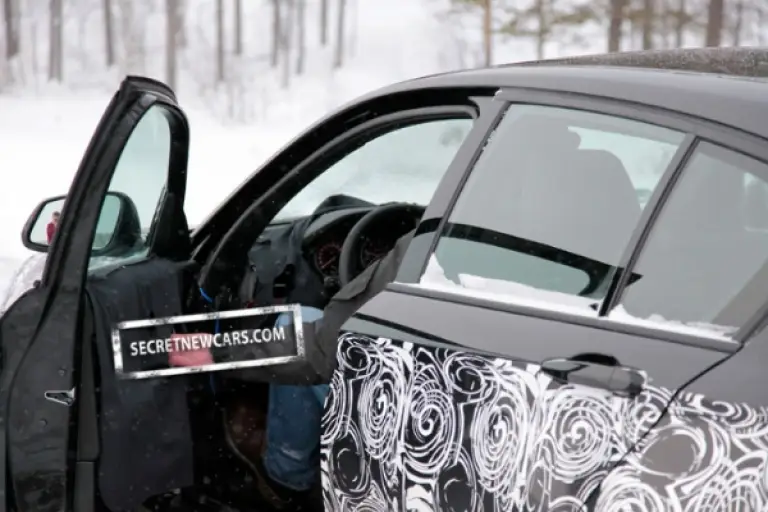 BMW Serie 1 2012 foto spia - 10