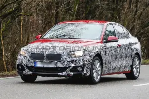 BMW Serie 1 berlina - Foto spia 11-02-2016 - 2