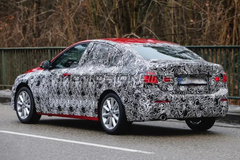 BMW Serie 1 berlina - Foto spia 11-02-2016 - 9