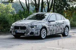 BMW Serie 1 berlina - foto spia (settembre 2014)