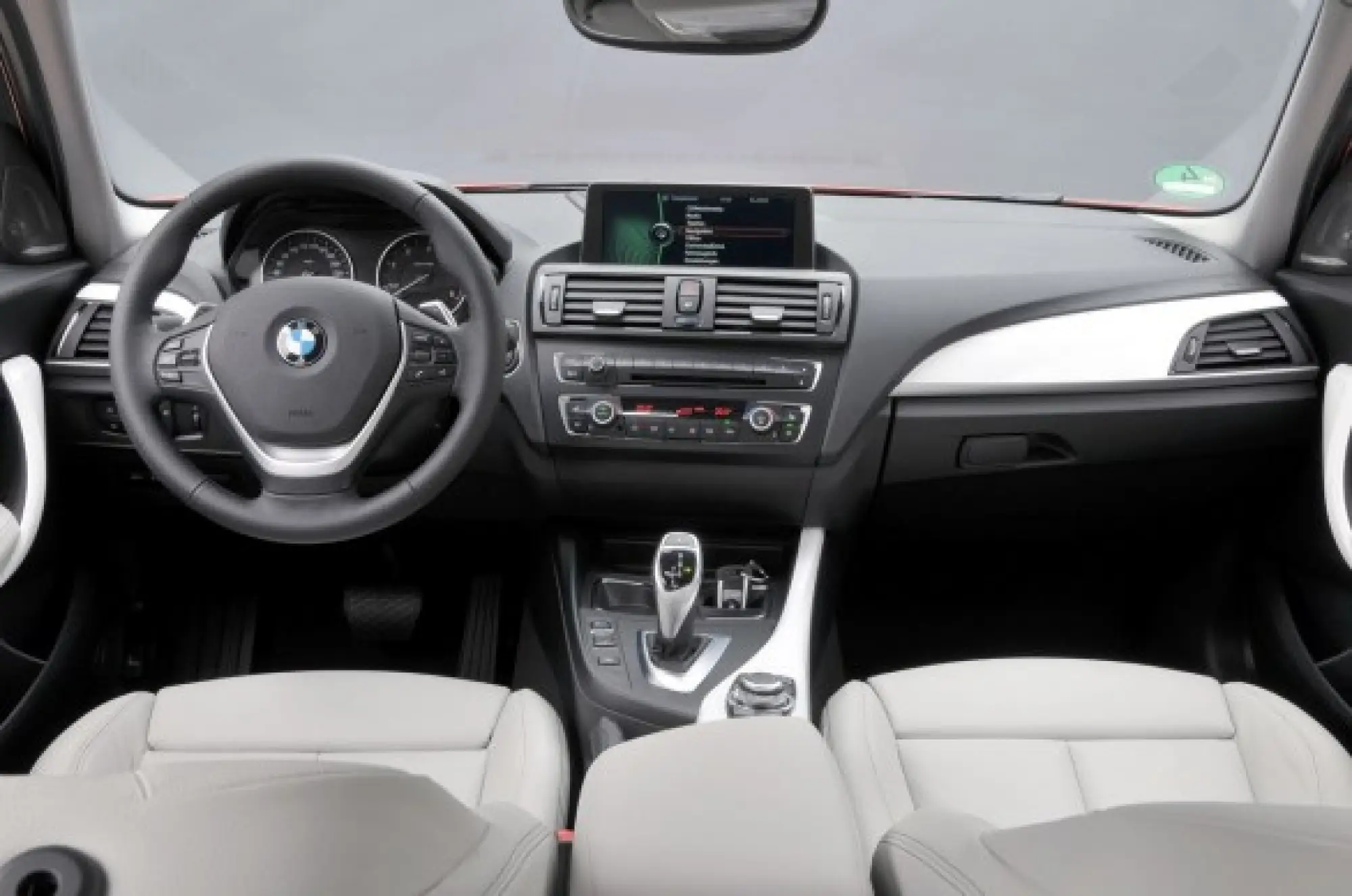 BMW Serie 1 F20 2012 - 15