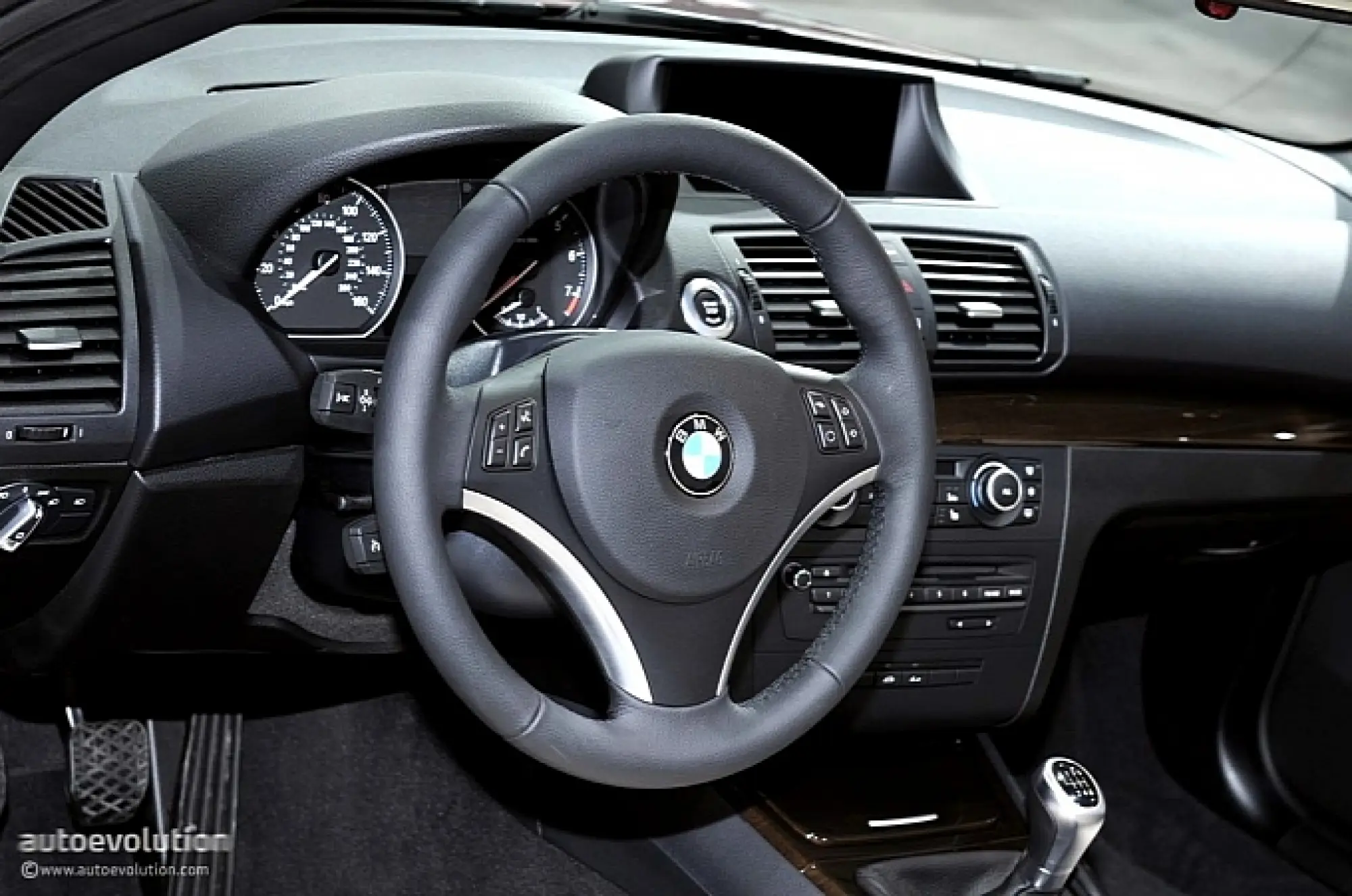 BMW Serie 1 restyling Coupé e Cabrio - 5