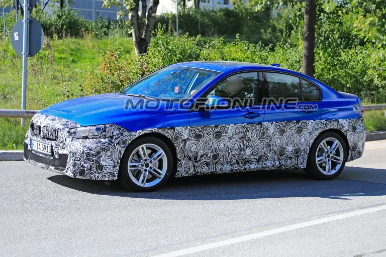 BMW Serie 1 Sedan foto spia 7 novembre 2018 - 4