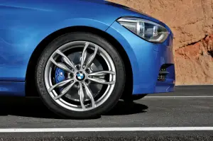 BMW Serie 1 tre porte e BMW M135i - 13