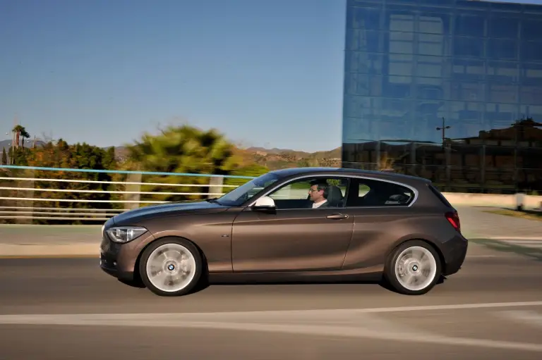 BMW Serie 1 tre porte e BMW M135i - 35