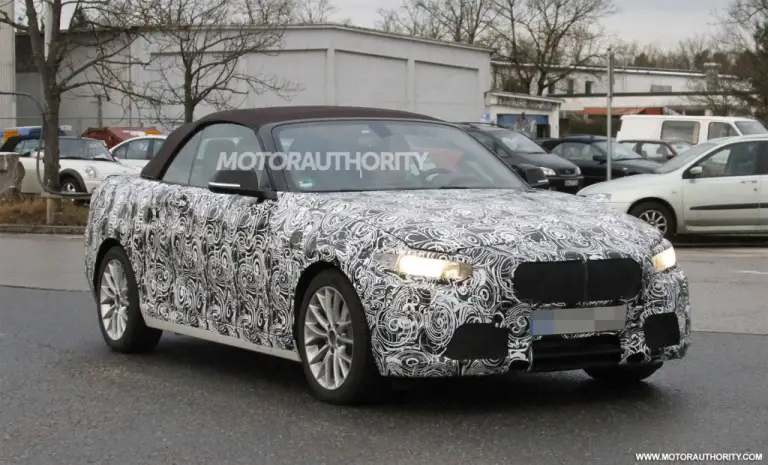 BMW Serie 2 2015 foto spia - 7