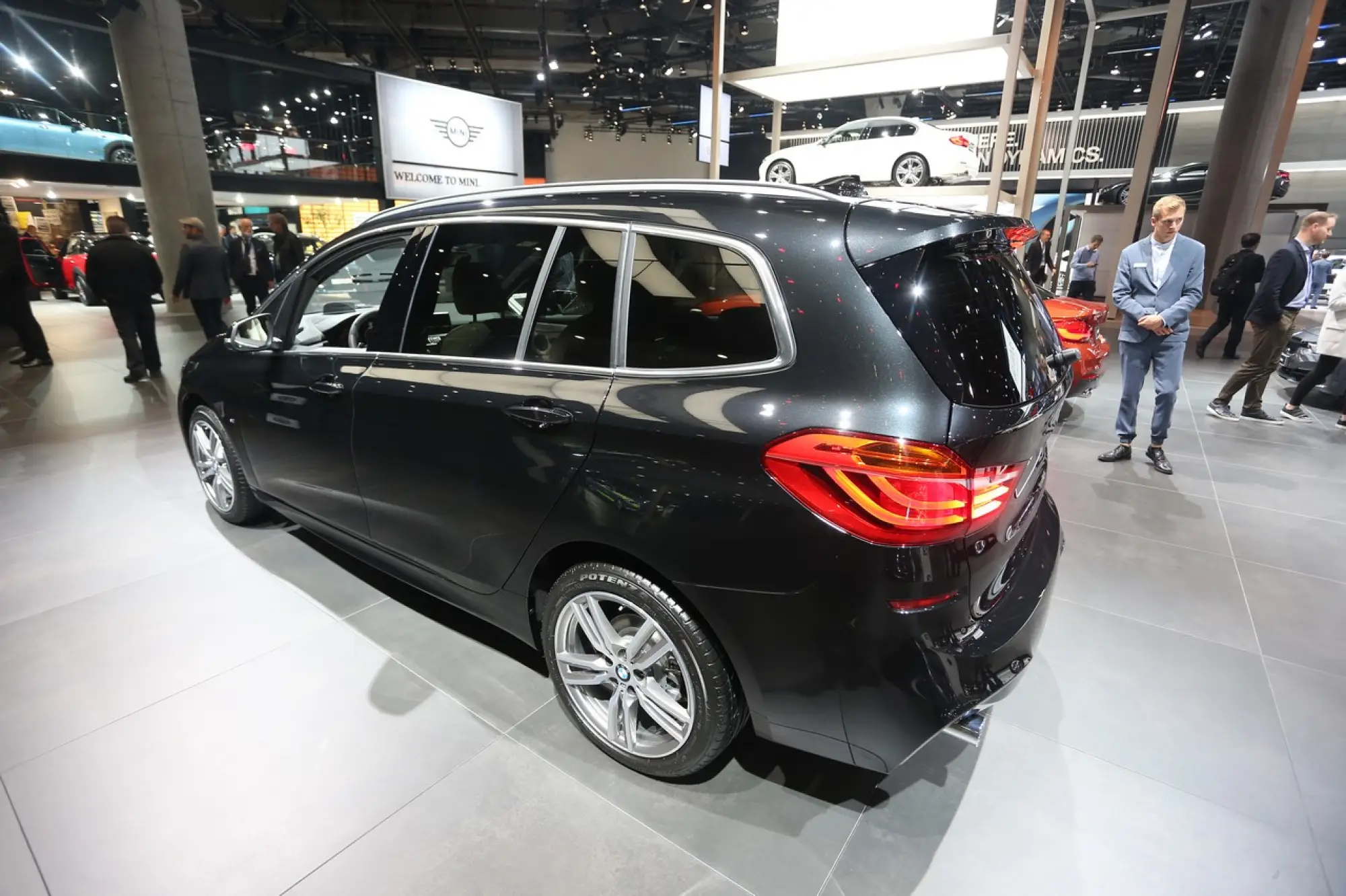 BMW Serie 2 Active Gran Tourer - Salone di Francoforte 2017 - 3