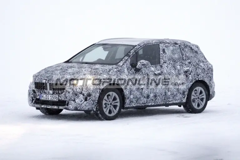 BMW Serie 2 Active Tourer - Foto spia 16-12-2019 - 2