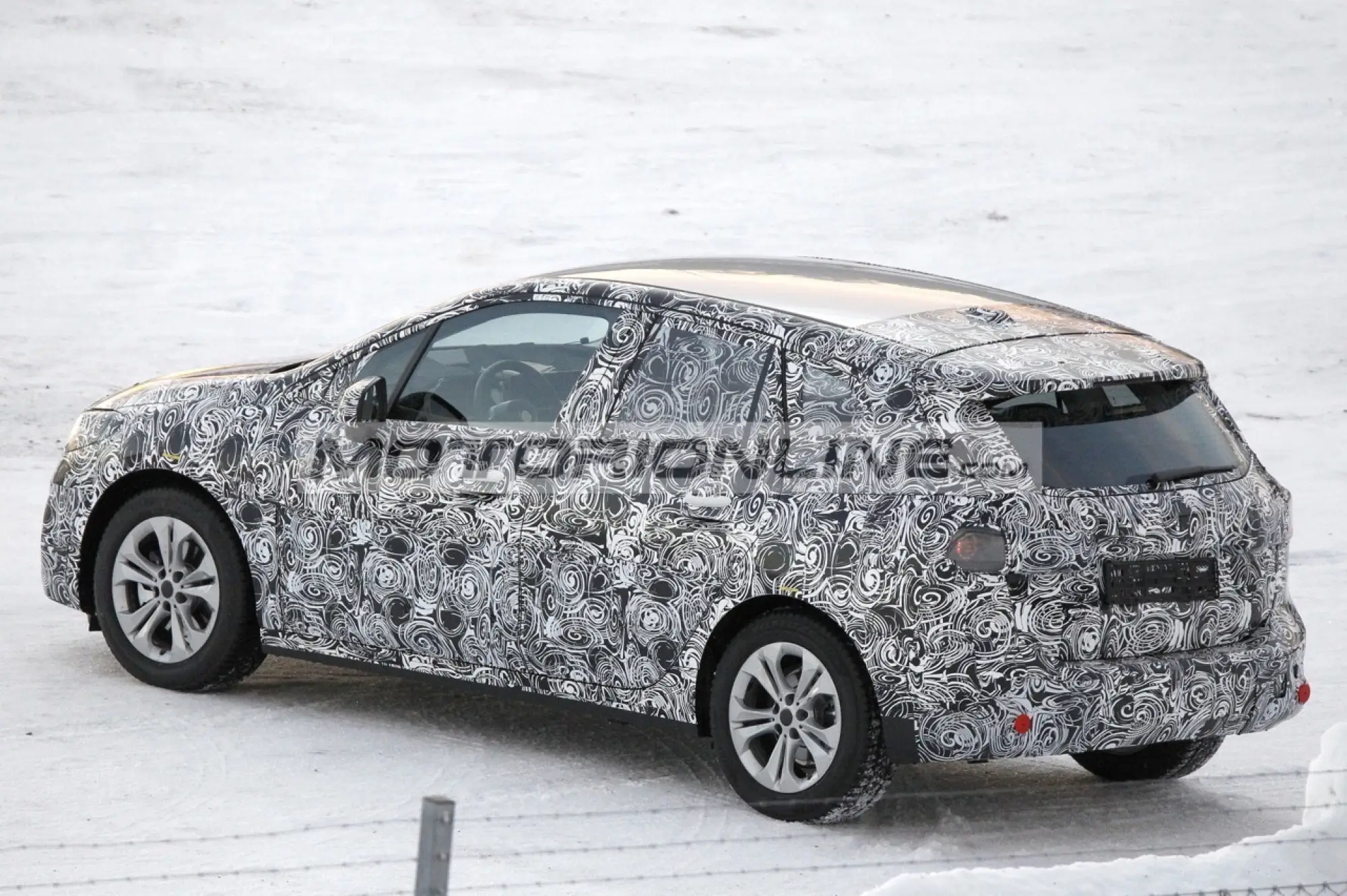 BMW Serie 2 Active Tourer - Foto spia 16-12-2019 - 12