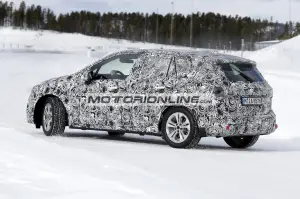 BMW Serie 2 Active Tourer - Foto spia 3-4-2020 - 7