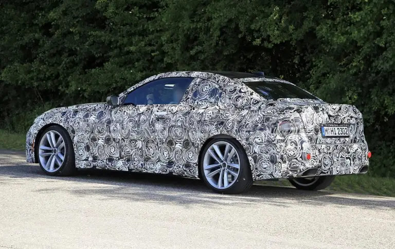 BMW Serie 2 Coupe 2021 - Foto spia 07-08-2020 - 10
