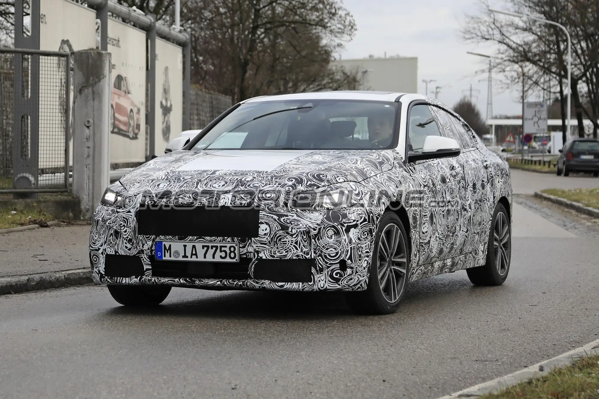 BMW Serie 2 Gran Coupe foto spia 3 gennaio 2019 - 10