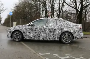 BMW Serie 2 Gran Coupe foto spia 3 gennaio 2019 - 13